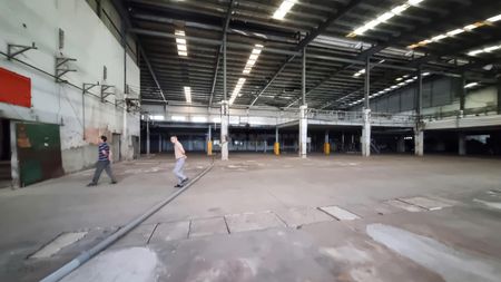 Cho thuê kho xưởng, KV: 5.000m2, XD: 5.500m2, trong KCN Xuyên Á, Long An (Tây Ninh mới)