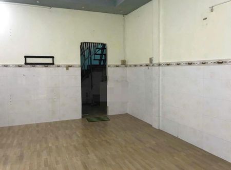 Cho thuê nhà hẻm 4m Tôn Thất Hiệp, P.13, Q.11. Giá 8tr