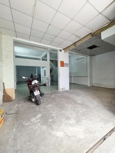 Cho Thuê Nhà Khu Họ Lê (gần Nguyễn Sơn)- 8x20m 1 Lầu đúc- đường Bàn Cờ 12m-gần Thoại Ngọc Hầu