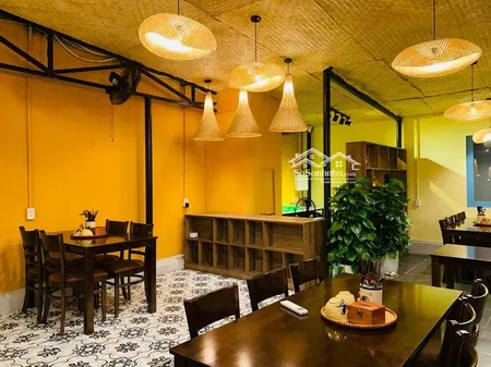 Nhà 2 Tầng Khu Chợ Hàn, Dt:350m2 , Ngang:10m , Nhà Mới Chỉ Việc Vào Kinh Doanh