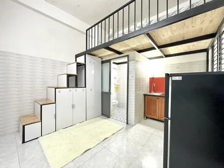 Gác Lửng Tiện Nghi, Cửa Sổ Cho Thuê Ngắn Hạn đường độc Lập Gần Chợ Tân Hương Tân Phú