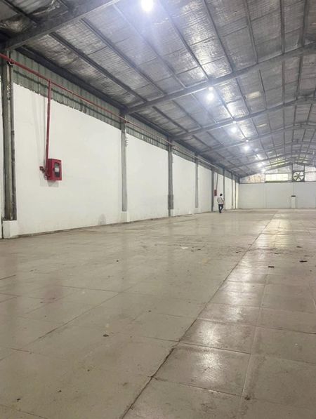 Cho thuê gần 2000m2 phước vĩnh an - có pccc