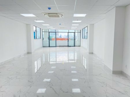 Cho thuê văn phòng 184 Hòa Hưng, Quận 10, 23 triệu, 90m2 siêu hot uy tín