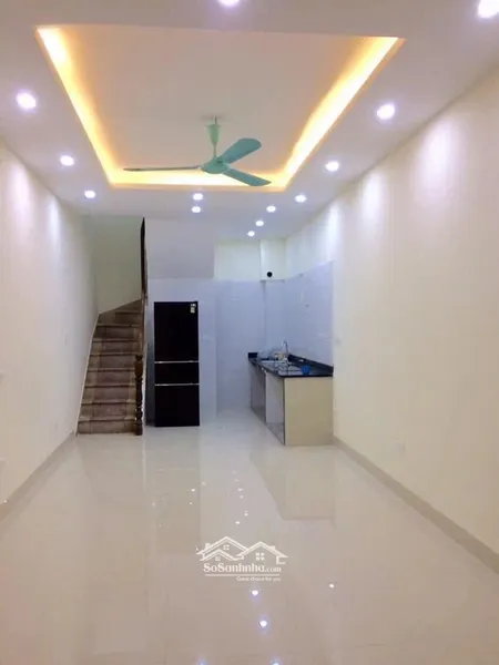 Cho Thuê Nhà Riêng - Trung Tâm Hai Bà Trưng - 30m Ra Phố - Tiện ích Ngập Tràn
