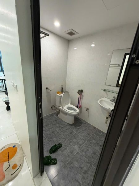 Sàn VP 25 Võ Văn Dũng - 61 Hoàng Cầu 55 m2 giá 8 triệu/tháng 0977227026