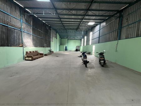 Cho thuê xưởng 300m2 ngay ngã 3 Ông Xã đường xe tải có 3 pha