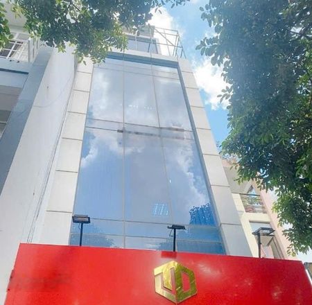 Văn phòng Q10 giá 11 triệu 45m2 tòa nhà VP mặt tiền Điện Biên Phủ