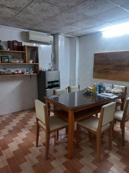 Cho thuê nhà xưởng 600m2 Bà điểm