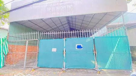 Cho Thuê Kho 240 M2 Mặt Tiền Phạm Hùng 15 Triệu