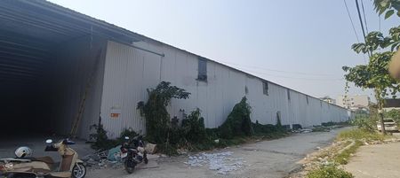 Cho thuê kho đường Thụy Phương, Bắc Từ Liêm, DT 300m2, điện 3fa, xuất VAT, xe công, bảo vệ. 75k/m2