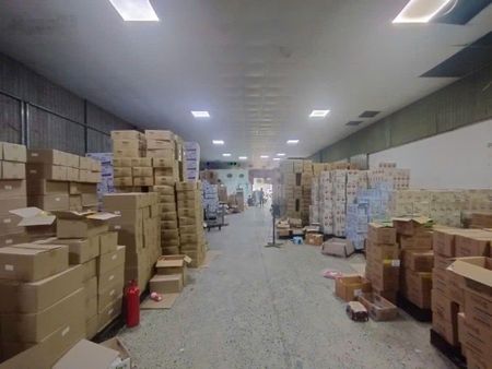 Cho thuê kho xưởng đường Cầu Diễn, DT 400m, MT 10m, điện 3fa, xuất VAT, xe công đỗ cửa, bảo vệ 24/7
