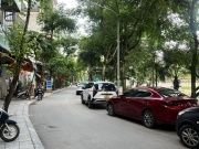 Cho thuê nhà cấp 4, giá rẻ, diện tích 70 m², ngõ 264 Âu Cơ, đường vào bãi đá sông Hồng