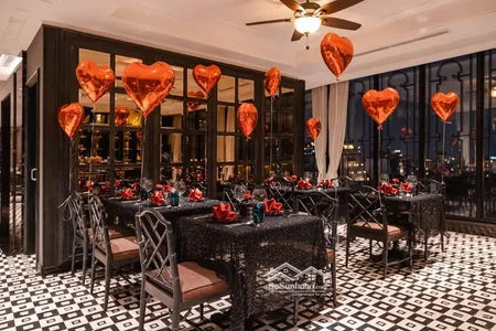 Cho Thuê Cửa Hàngtại đường Nguyên Hồng đống đa Giá ưu đãi 265 Triệu,500m2 Phù Hợp Làm Nhà Hàng Cafe