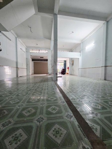[ nhà kho xưởng - vp cty mặt tiền khu họ lê - 30tr ]