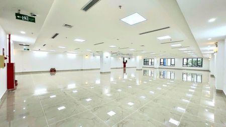 Nhà Duy Tân MT 10m DT 170m2 x 8 tầng có hầm thông sàn hợp nhiều mô hình giá 145tr