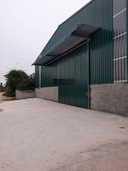 Cho thuê Kho xưởng Trung Giã sóc sơn 1200m khung Zamin cao 12m. Điện 3 pha, container đỗ cửa.