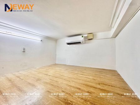 Cho thuê duplex mới xây có cửa sổ trời, full tiện ích gần ngã tư bốn xã