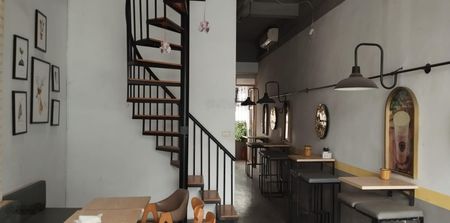 Cho thuê nhà mặt đường Ngô Gia Tự (Long Biên) kinh doanh tốt