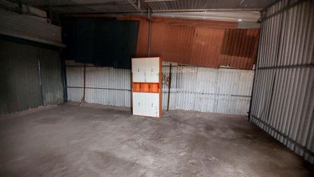 Kho 40m2, gần VĐ 2.5, cont 40ft đỗ, 3tr/th