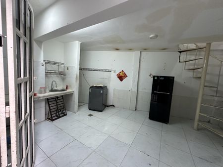 Cần pass nhà nguyên căn Lê Văn Sỹ P12 Q3, hẻm xe hơi, giá 8tr