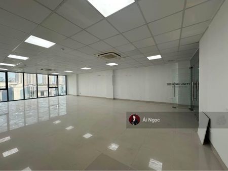 Cho thuê văn phòng 130m2 ngay đường Tân Cảng, P. 25, Bình Thạnh. Hỗ trợ thi công, thiết kế