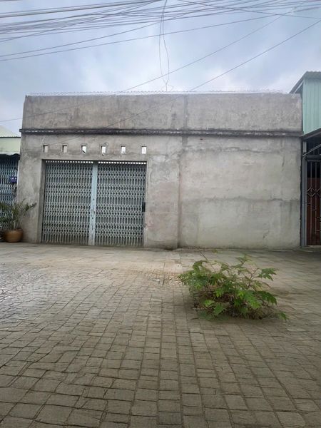 Cho thuê đất mặt tiền 160m² khung nhà thô cơ bản, KDC Hồng Loan, Cần Thơ | 4.5 triệu/tháng