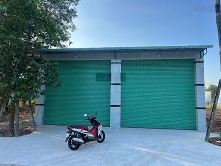 Cho thuê nhà xưởng 300m2, LH: 0939133352, 0939133352