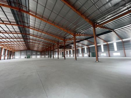 Cho thuê kho xưởng mặt tiền Quốc Lộ 1A, Tân An, Long An - giá rẻ 40k/m2 - đường cont