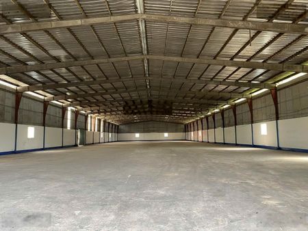 Cho thuê kho 2.340m2, Võ Ngọc Quận, Tân An, Long An, giá: 45k/m2/tháng, giao thông thuận tiện