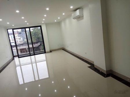 Cơ hội thuê văn phòng trung tâm thái hà - 90m2 thông sàn cực đẹp