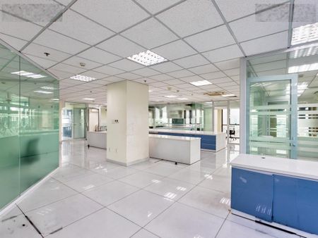 Cho thuê văn phòng hạng B siêu đẹp, miễn phí làm ngoài giờ diện tích 295m2 tại Dịch Vọng