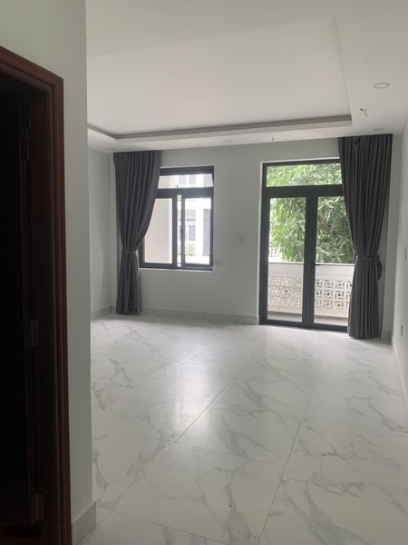 Nhà thuê 4 Tầng-5 x 20-100m2-5 pn,5 Wc- Mt 12m KDC 6b Intresco bình hưng, Bình Chánh