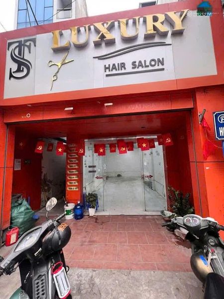 Cho thuê kho, xưởng, cửa hàng đường Hoàng Công Chất, ngay Goldmark City, DT 162m, thông sàn, 16tr
