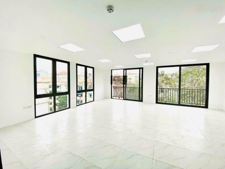 Văn phòng đường Hoàng Văn Thụ Phú Nhuận. DT 45m2 chỉ 8 triệu/tháng siêu tốt khu