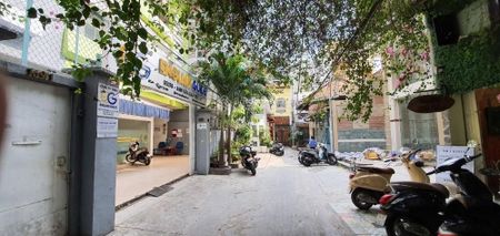 Cho thuê nhà đường Võ Thị Sáu quận 3. DT 40.8m2. Chỉ 18tr/th. LH: 0911556880 Mr Tuấn