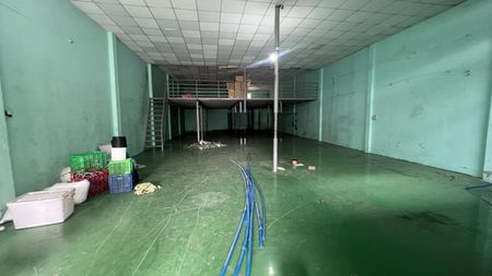 Cho thuê Kho, nhà xưởng 300m2 tại Bình Long, Tân Phú, 35 triệu có gác 100m2 nền epoxy trần thạch ca