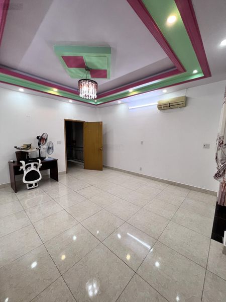 Cho thuê nhà nguyên căn Nguyễn Văn Tạo, 1 trệt 2 lầu. Hẻm ô tô giá 9tr/tháng - LH 0968509308