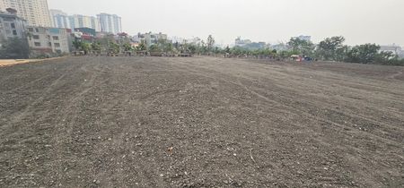Cho thuê kho, bãi. Tại cảng Hồng Vân. Giáp cầu Vành Đai 4. Mặt sông Hồng