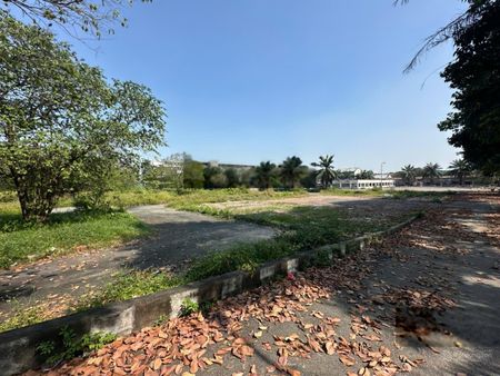 Cho thuê bãi xe, trường lái, kho xưởng QL1A, Bình Tân, giá 20ngh/m2, DT 5000m2, 10000m2