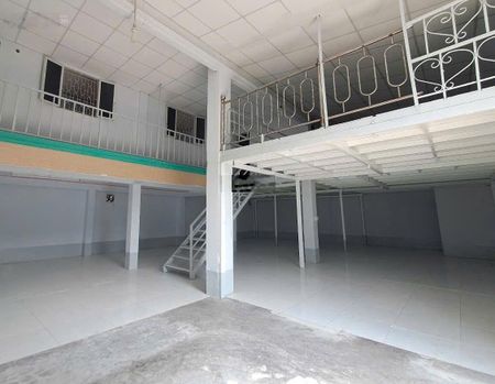 Kho diện tích 200m2 ở Đường Gò Ô Môi cần cho thuê gấp đường cont