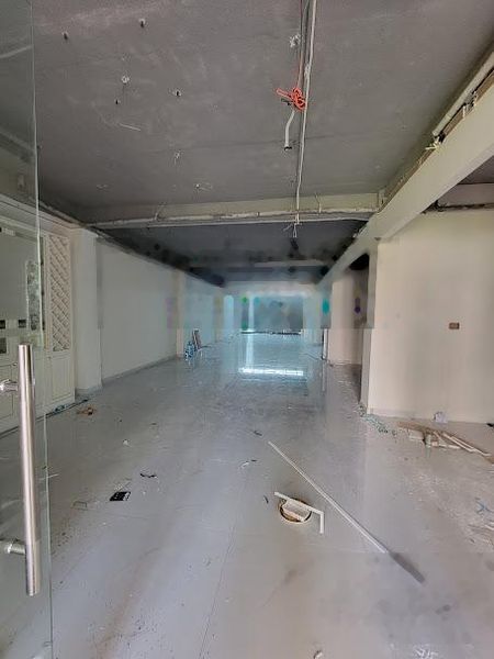 Cho thuê nguyên 1 sàn tòa nhà văn phòng đẹp tại Vườn Lài, 20 triệu, 230m2, nhiều tiện ích