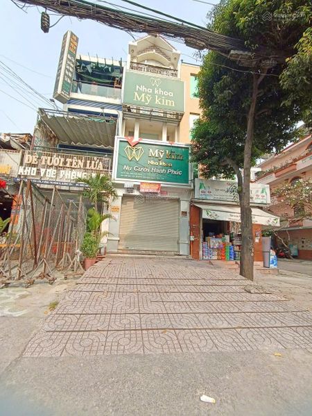 Cho thuê nhà mặt tiền đường Tên Lửa Đối diện Aeon Bình Tân 5Pn 4 lầu