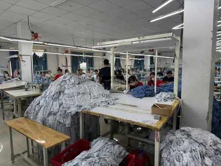 Cho thuê nhà xưởng 1000 m² 1 trệt 1 lầu Lê Thị Hà, Hóc Môn, TP HCM