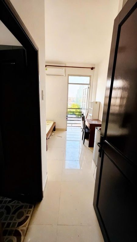 Phòng Ban Công Thang Máy ở Cao Thắng Q10 ngay ĐH Huflit, Vạn Hạnh Mall, ĐH UEH, cầu vượt 3/2