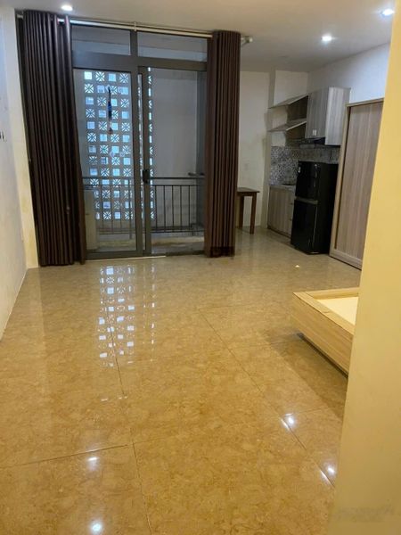 Cho thuê nhà nguyên căn mặt tiền Nguyễn Thị Thập