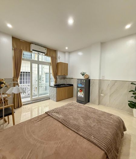 Cho thuê phòng đẹp ngay mặt đường trần duy hưng