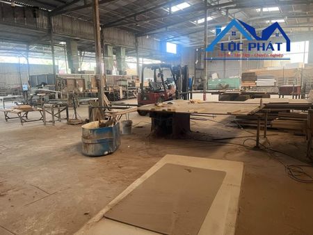 Cho thuê nhà xưởng 2400m2 giá rẻ chỉ 35 triệu. Tân Phong - Biên Hòa - Đồng Nai 0375854515