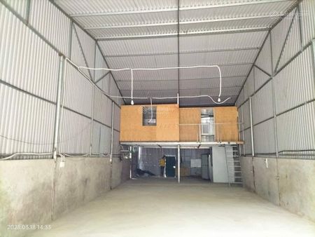 Cho thuê gấp kho 150m2 Sa Đôi - Nam Từ Liêm có gác xép, sẵn 3pha - ô tô 2,5tấn vào tận xưởng