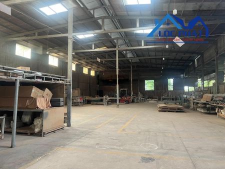 Cho thuê nhà xưởng 2.500m2 giá rẻ chỉ 35 triệu. Tân Phong - Biên Hòa - Đồng Nai: 0937980190