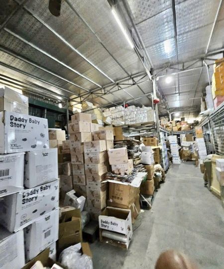 Cho thuê kho xưởng đường Nguyễn Khoái, DTSD 770m, container đỗ, giá 46tr/th